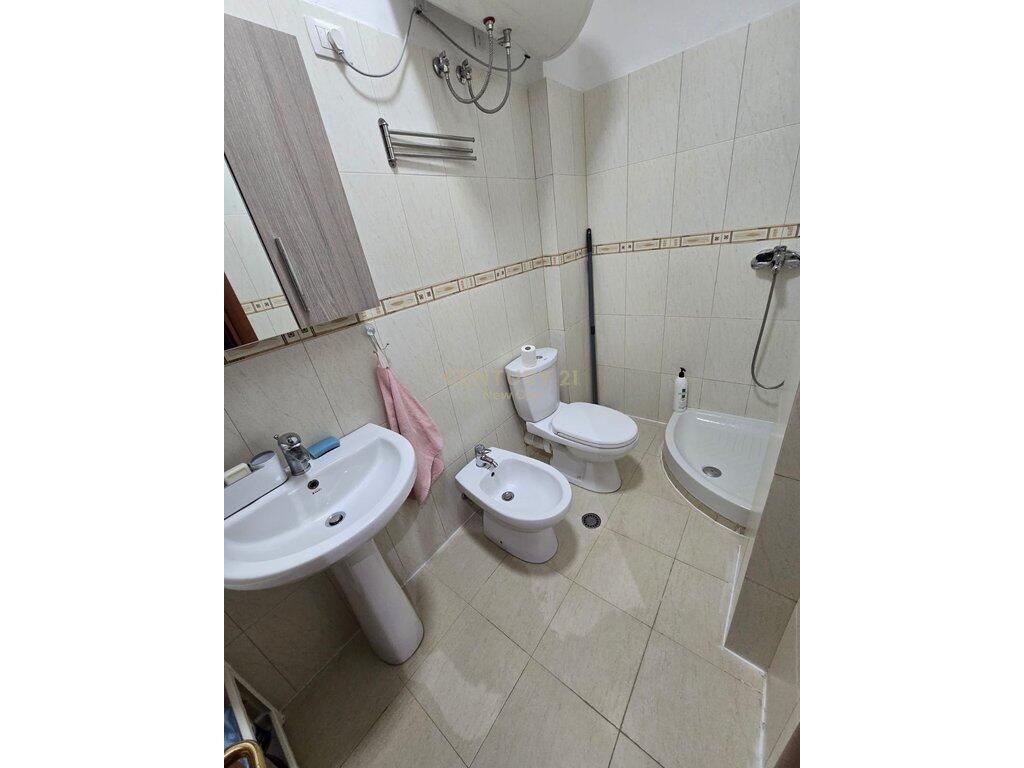 For sale 1+1 apartment in Golem.