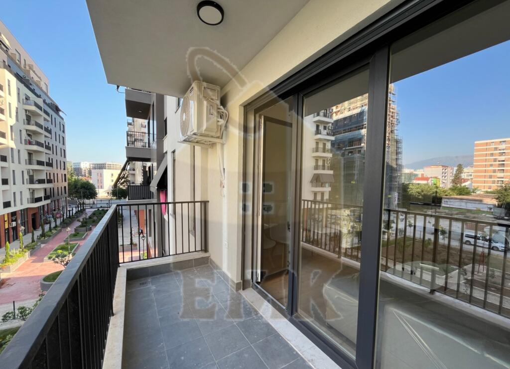 Apartament 1+1 & Post Parkimi me Qera, Tirana Trio Tower, Don Bosko