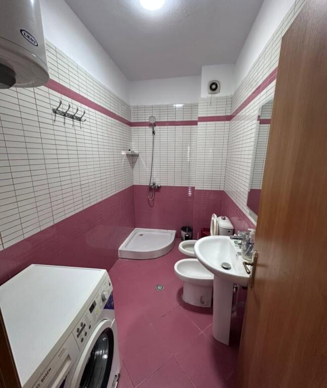 APARTAMENT ME QIRA 2+1+2+Parkim TE SPITALET