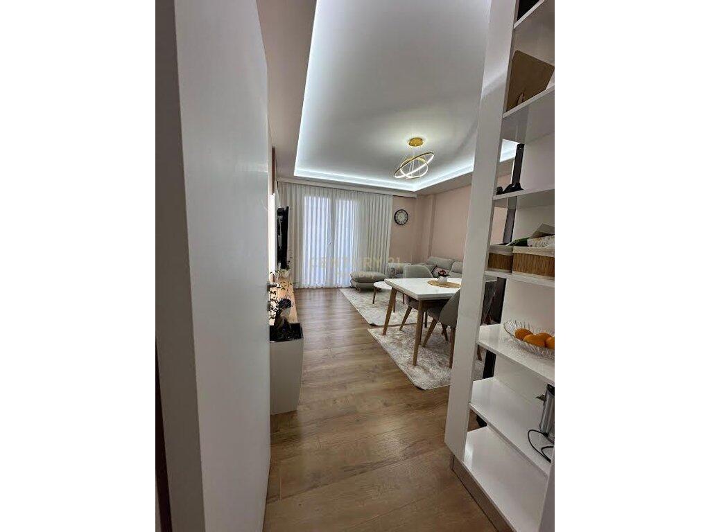 FOR SALE 2+1 NEWLY FURNISHED IN DURRES