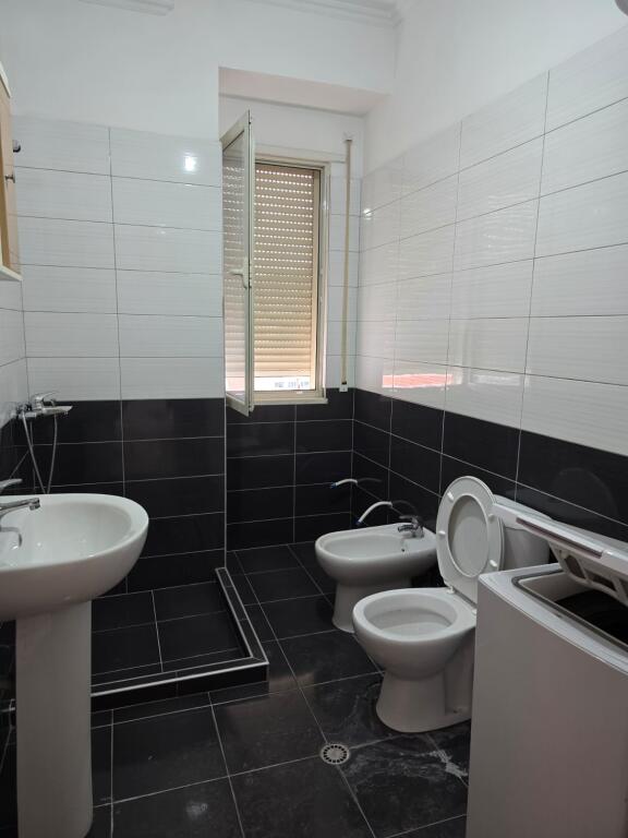 Apartament 2+1 me qira Golden Park