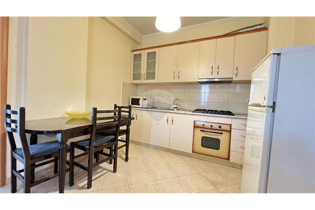 Apartament 3+1 per qira tek Kodra e Diellit