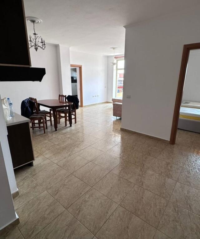APARTAMENT ME QIRA 2+1+2+Parkim TE SPITALET