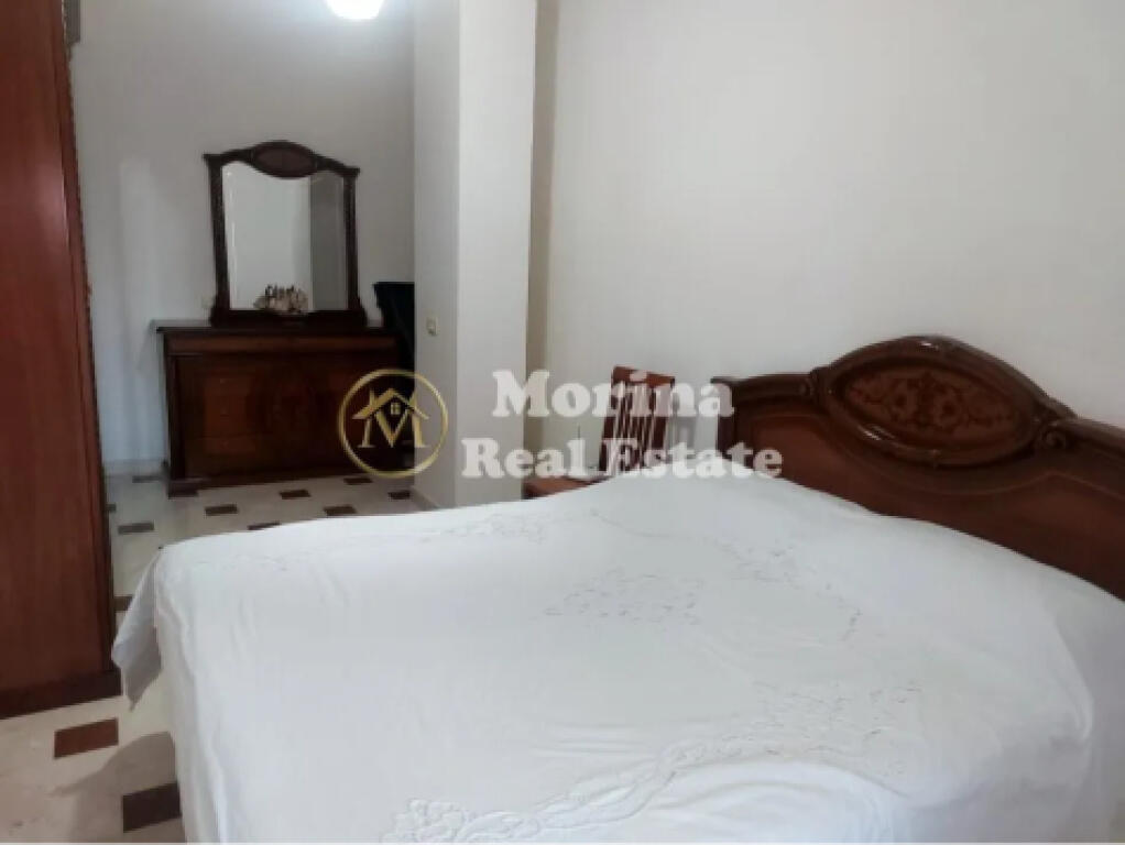Rent, Apartment 3+1, Pazari i Ri.