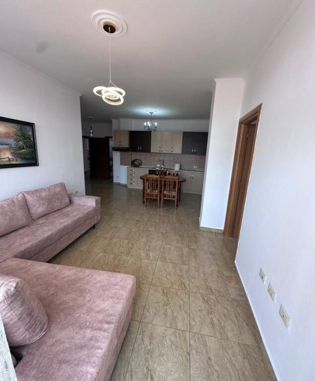 APARTAMENT ME QIRA 2+1+2+Parkim TE SPITALET