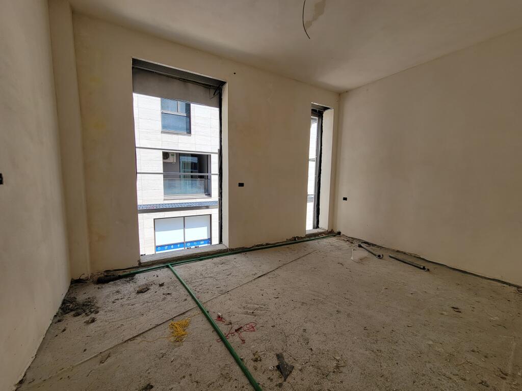 For sale 2+1+2 Apartment 😍 Completion by the end of 2025 📍Location: Liqeni I Thate