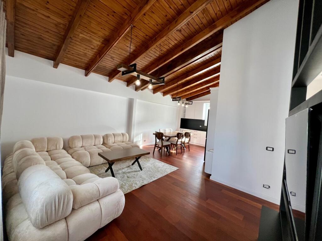 Rent, Apartment 2+1 "Marin Barleti – Selitë", Tirana.