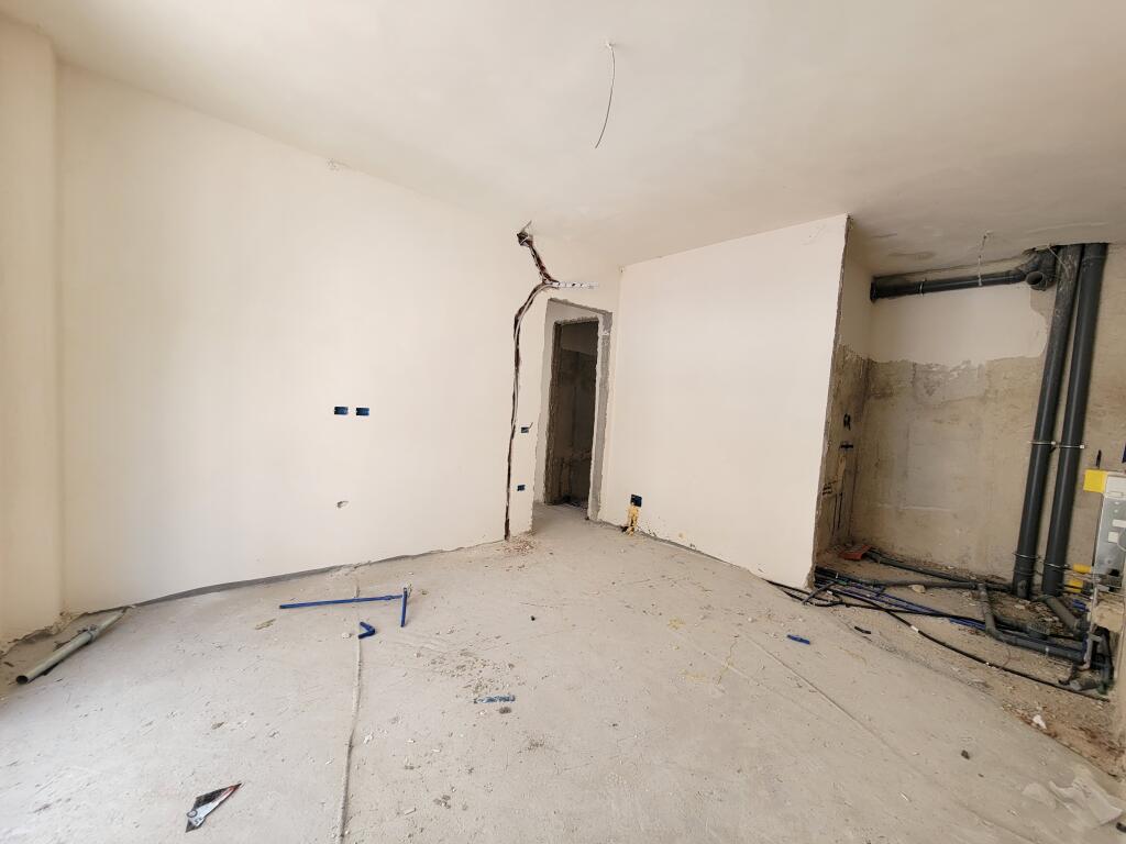 For sale 2+1+2 Apartment 😍 Completion by the end of 2025 📍Location: Liqeni I Thate