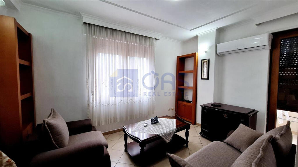 Apartment 1+1 for rent on Barrikadave Street.
