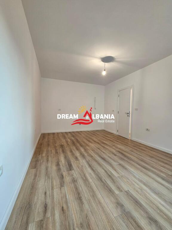 1+1 Apartment for Sale in the 21st of December Area, near Mozzaik in Tirana (ID 4119416)