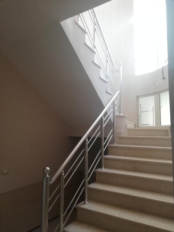 For sale villa 2 floors + 1 basement floor