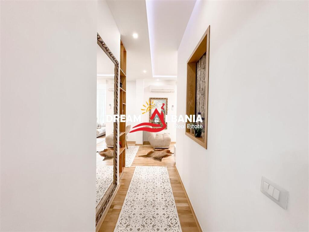 For sale modern apartment 3+1+2+ parking, near the Botanical Garden