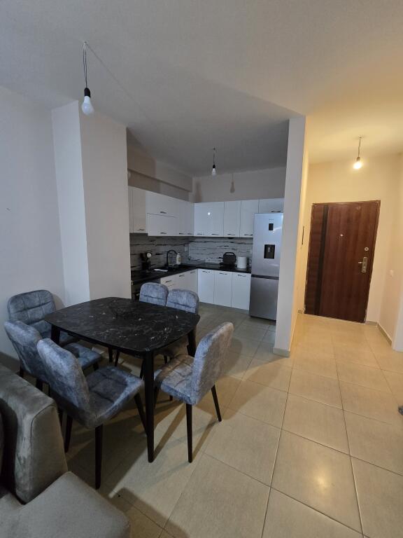 Apartament me qera 2+1+2 te Kompleksi Star Konstruksion