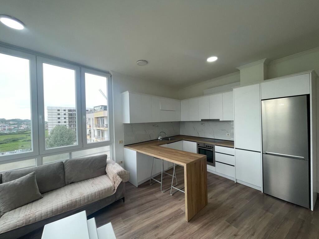 Apartament 2+1 për qira në Astir tek kompleksi Fratari