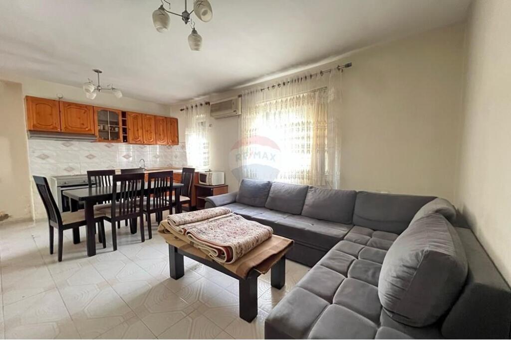 APARTAMENT 2+1 PER SHITJE TE RRUGA BARDHYL!