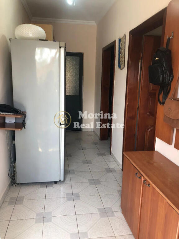 Qera, Pjesë Vile 1+1, Selitë