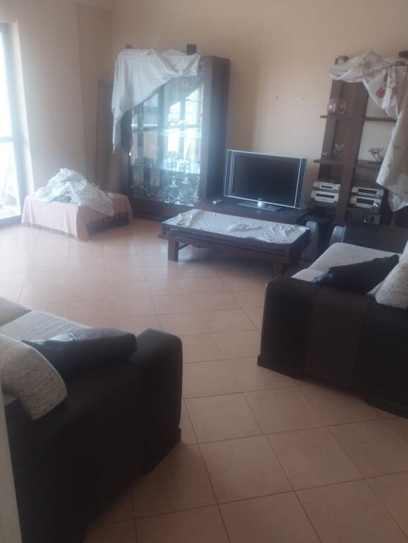 2+1 apartment for rent Restaurant Durresit