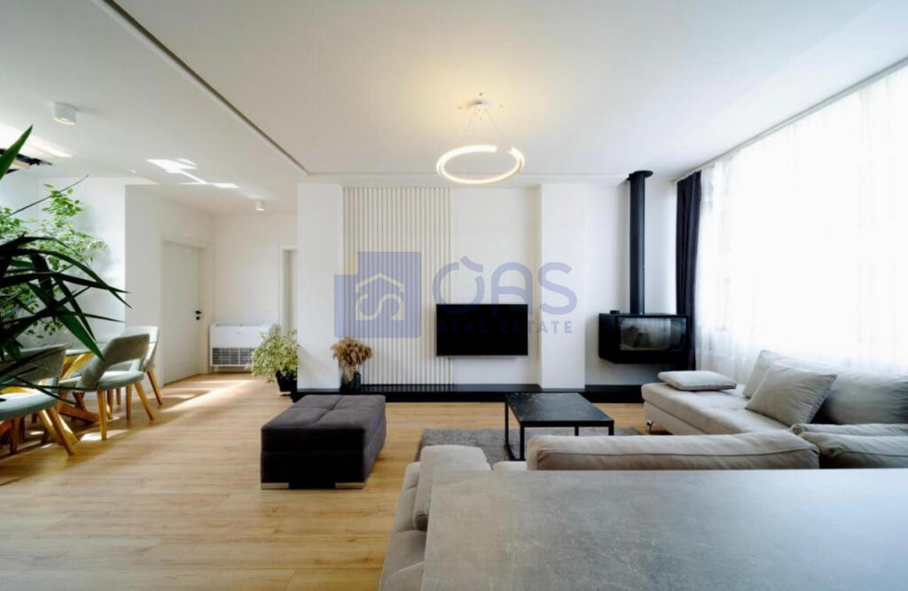 Apartment 2+1 for rent in Komuna Parisit.
