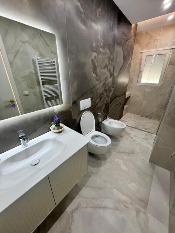 ‼️Super apartament 2+1+2 me pamje fantastike nga Liqeni i Farkes‼️