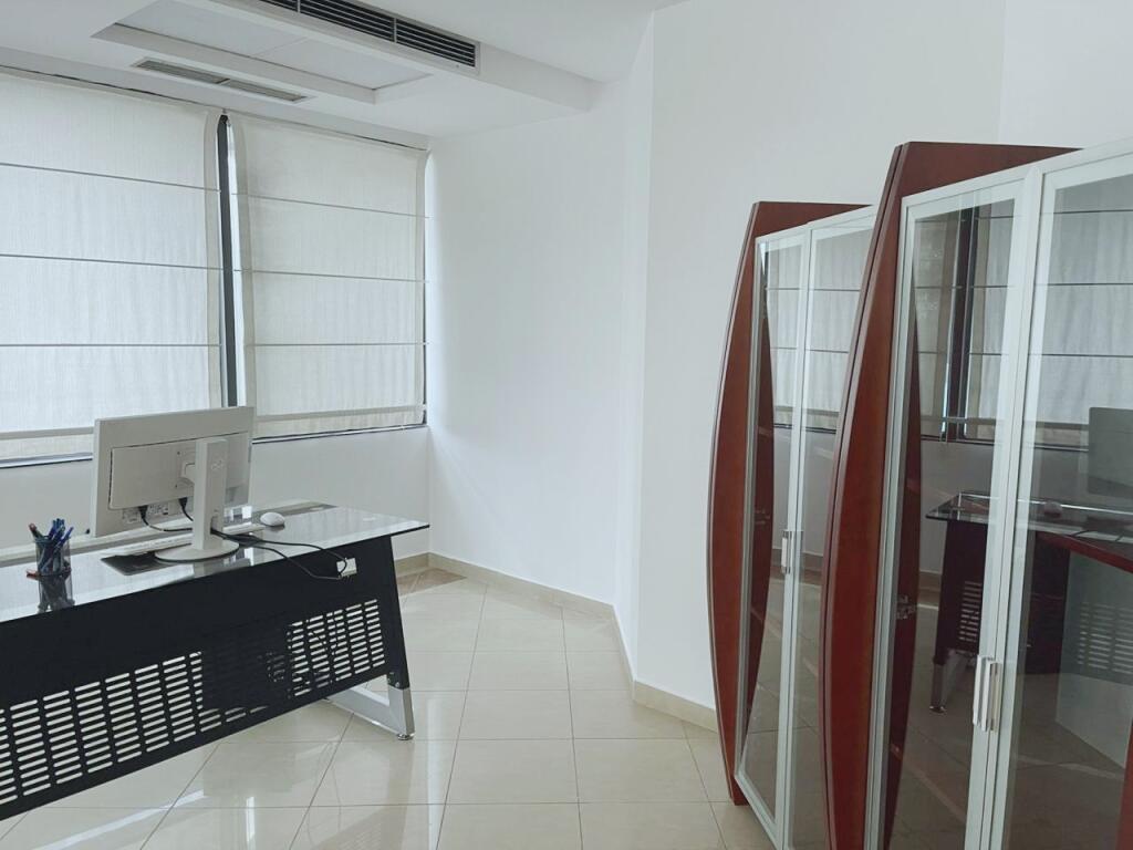 Office space for rent at the 2 twin towers