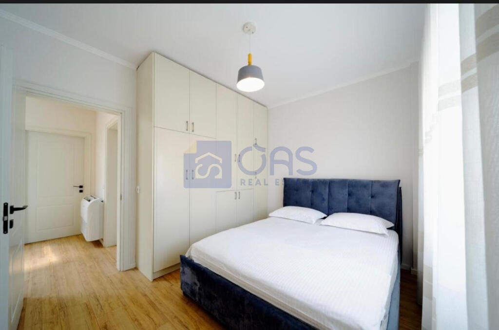 Apartment 2+1 for rent in Komuna Parisit.