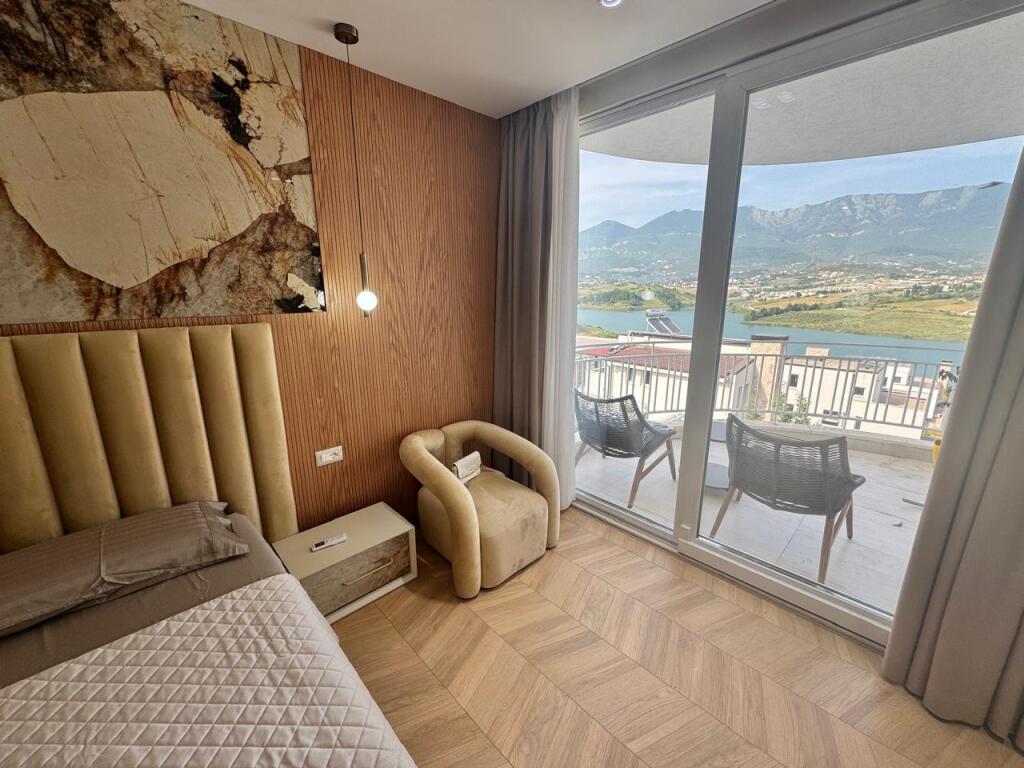 ‼️Super apartament 2+1+2 me pamje fantastike nga Liqeni i Farkes‼️