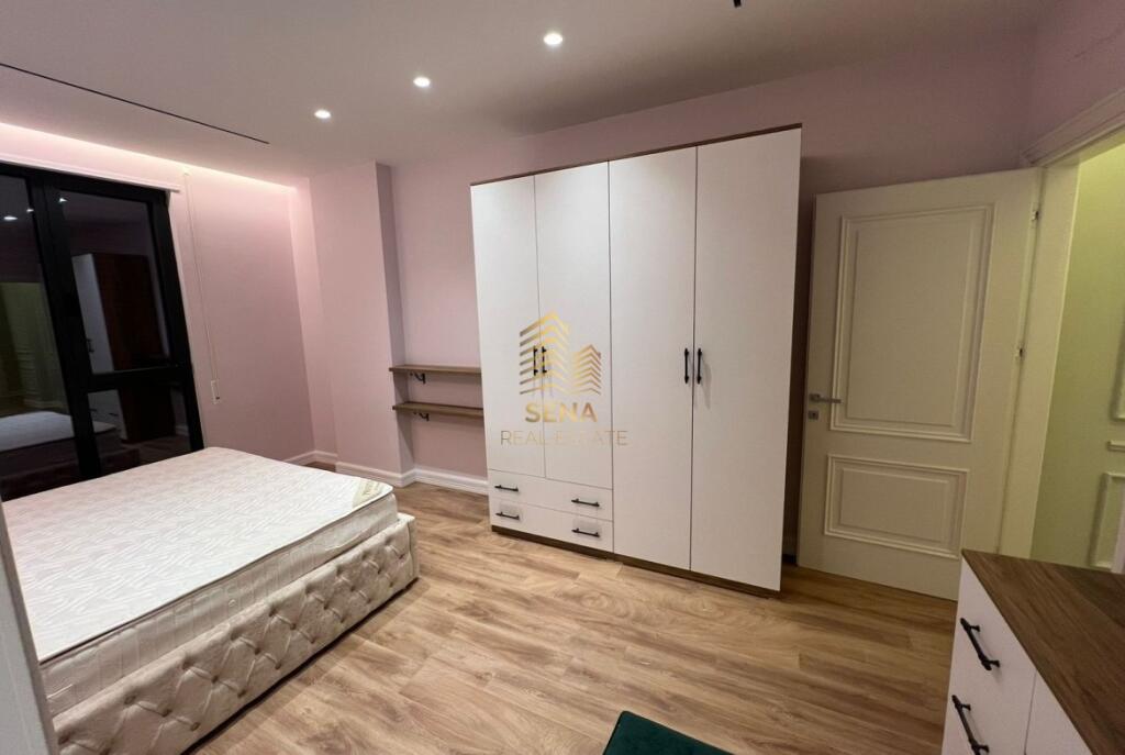Qira, Apartament 3+1+2WC, Porcelan