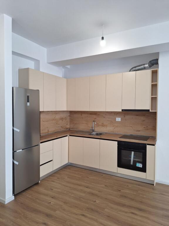 2+1 APARTMENT FOR RENT PARTIALLY FURNISHED (Kaimi Complex, Ali Demi, Tirana) NO COMMISSION