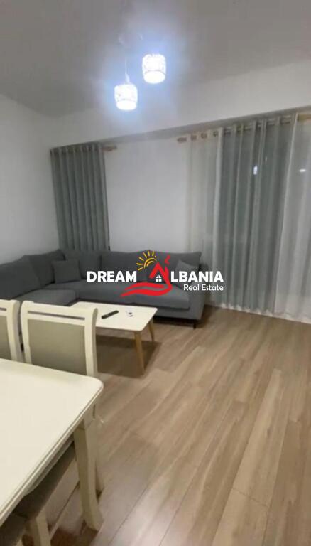 Apartament 1+1+parking për qira tek ish Parku, Kompleksi Magnet.