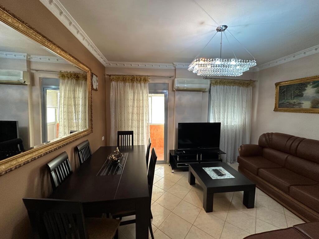 APARTAMENT 2+1 NE FRESK !