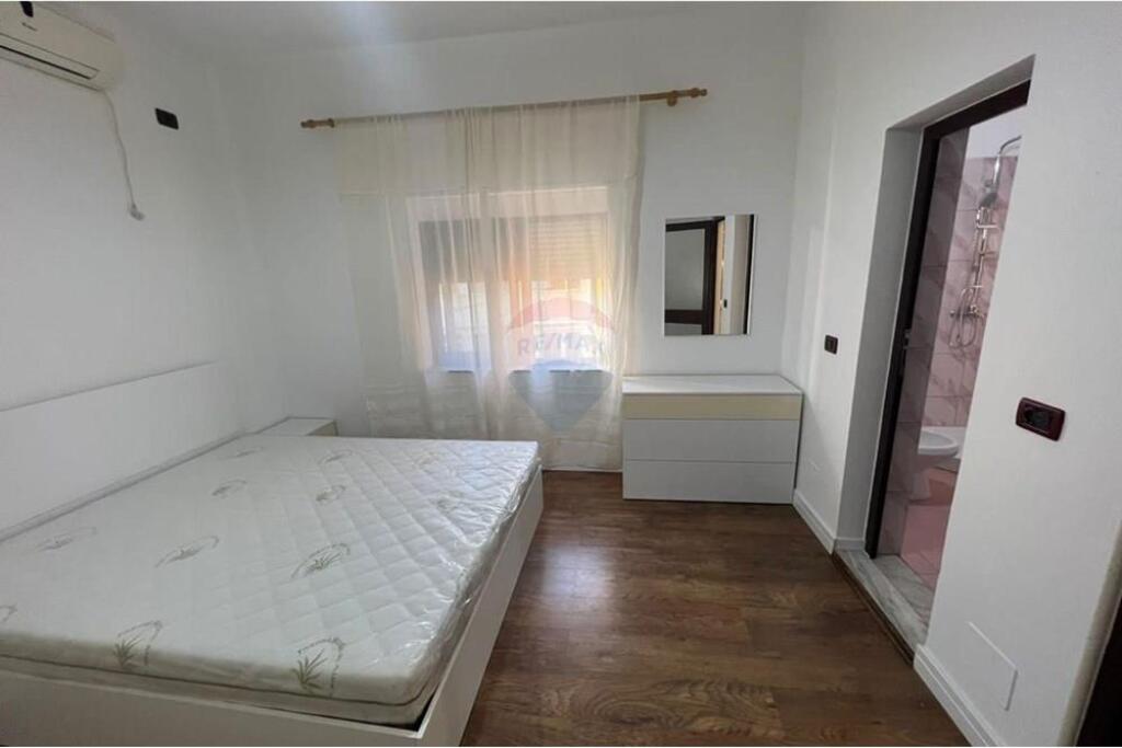 2+1+2 apartment for rent at Mine Peza