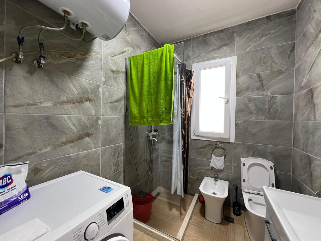 Rent, Apartment 2+1 "21 Dhjetori", Tirana.