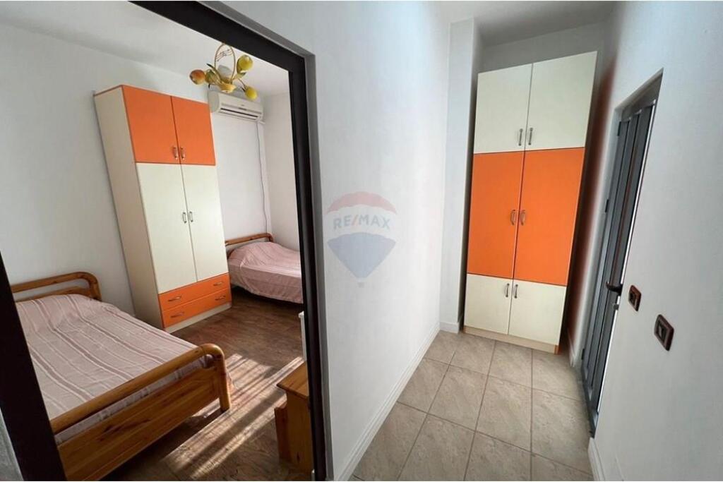 2+1+2 apartment for rent at Mine Peza