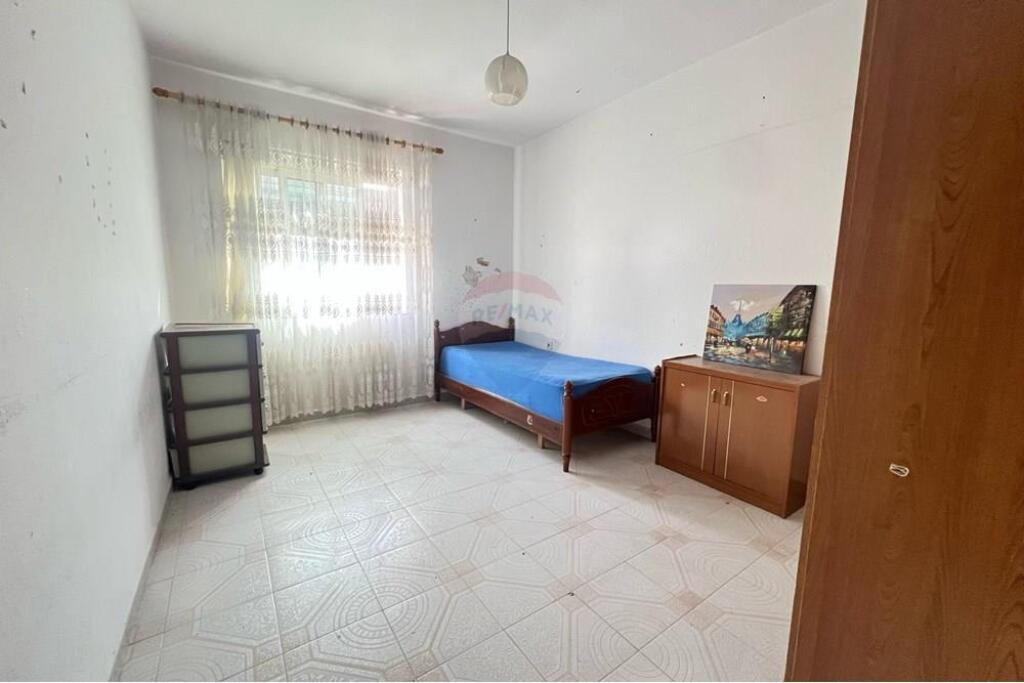 APARTAMENT 2+1 PER SHITJE TE RRUGA BARDHYL!