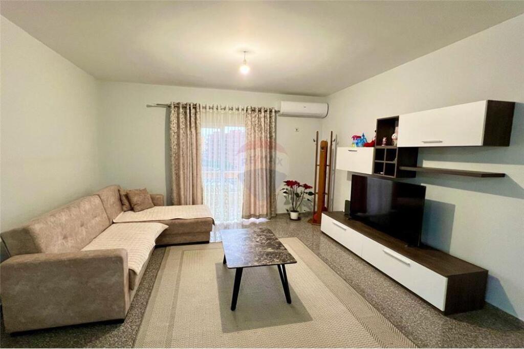 FOR RENT 2+1+2 APARTMENT IN KINOSTUDIO