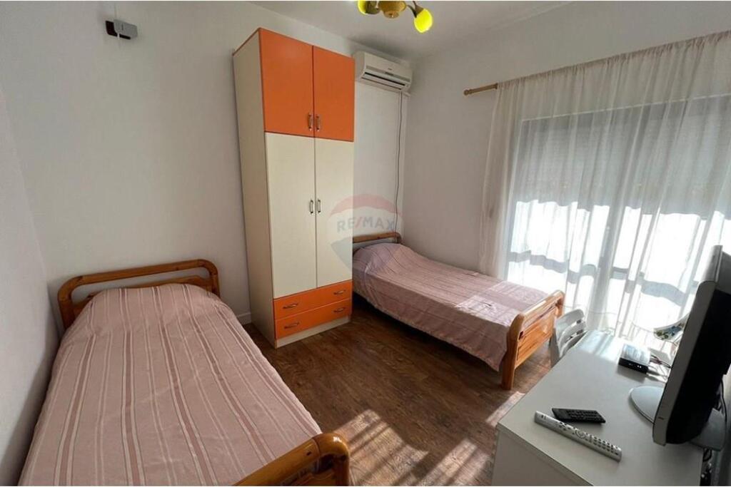 2+1+2 apartment for rent at Mine Peza