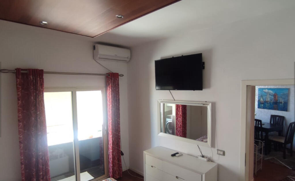 An apartment 2+1 is for rent near the old refrigerator, the train station.