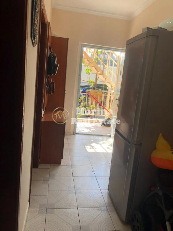Qera, Pjesë Vile 1+1, Selitë