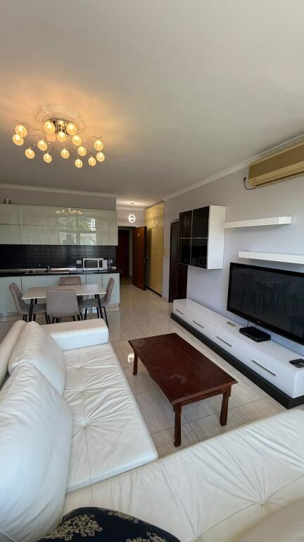 1+1 apartment for sale at Shkëmbi i Kavajës