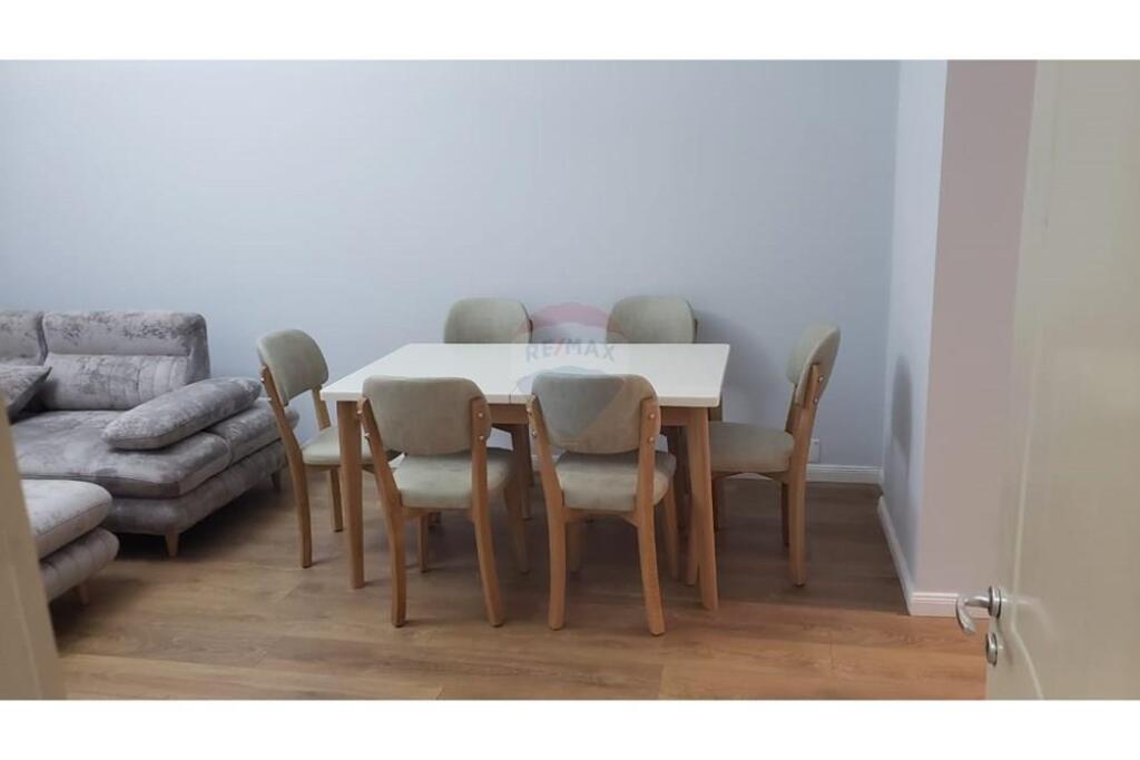 Apartament 1+1 për qira në Astir.
