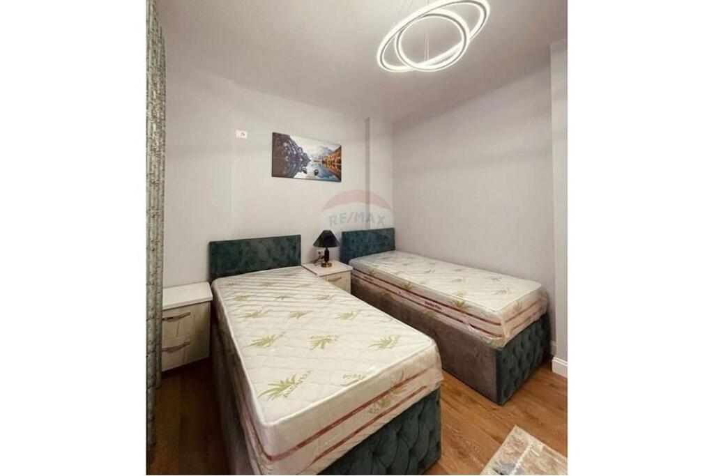 Apartament 2+1 për qira pranë ish Parkut.
