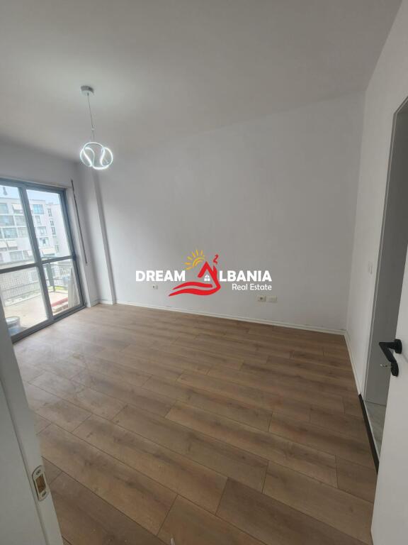 Apartament 2+1 per shitje tek Komuna e Parisit (ID 41211922)
