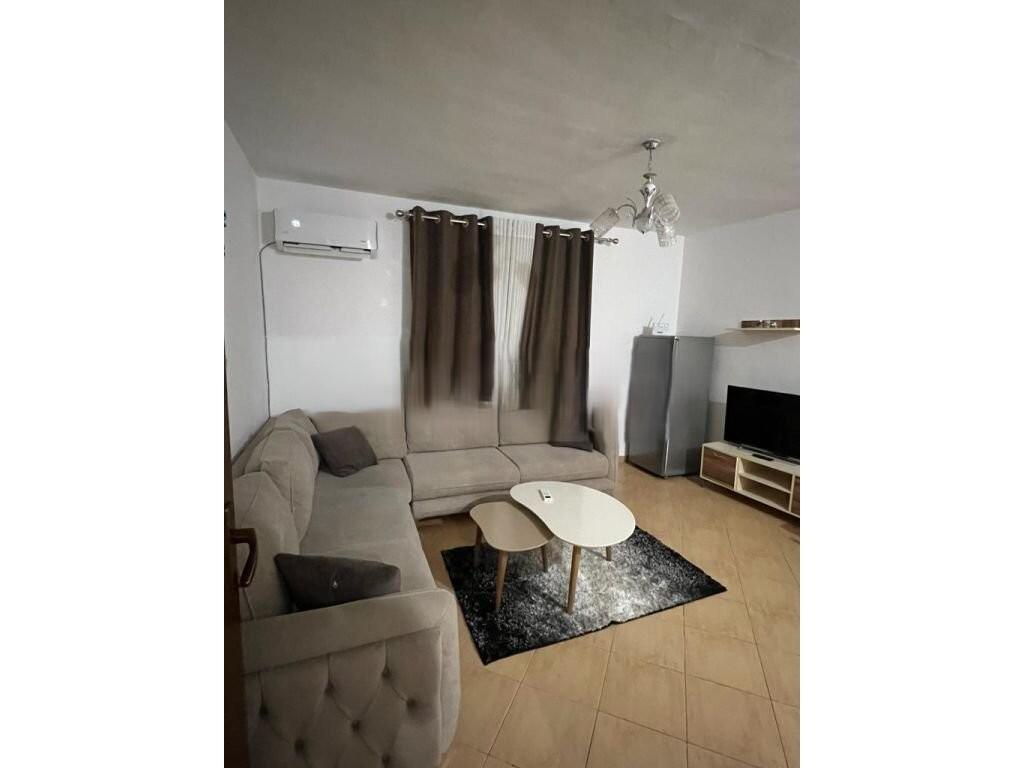 Apartament 1+1 me qera te Rruga e Elbasanit