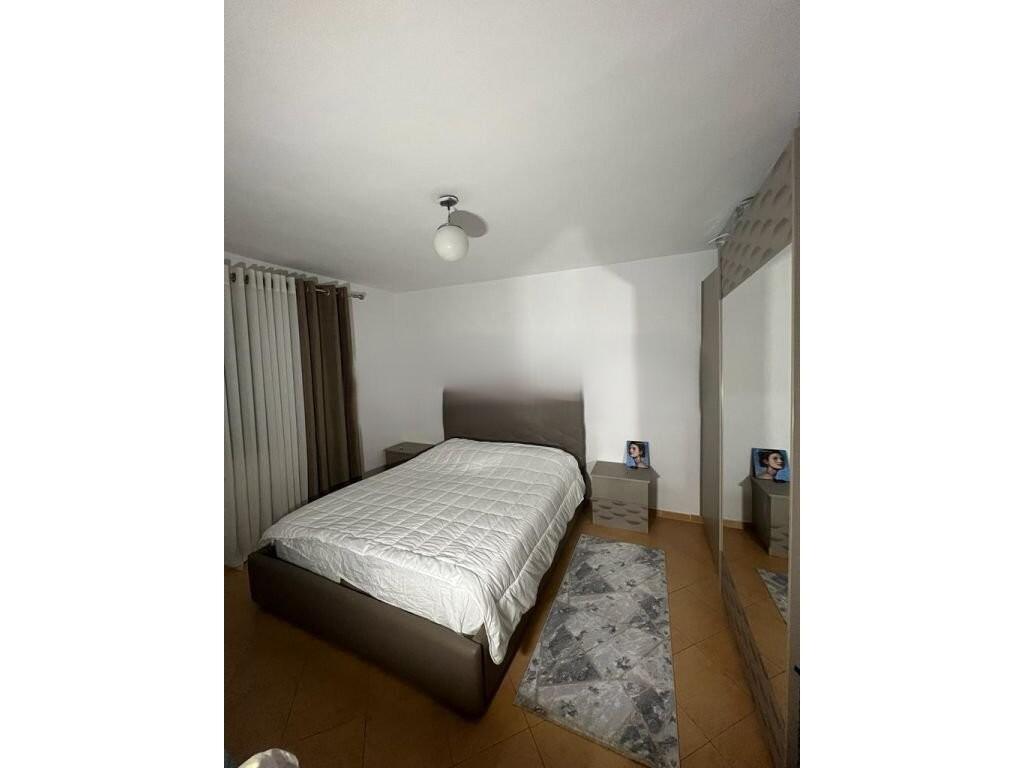 Apartament 1+1 me qera te Rruga e Elbasanit