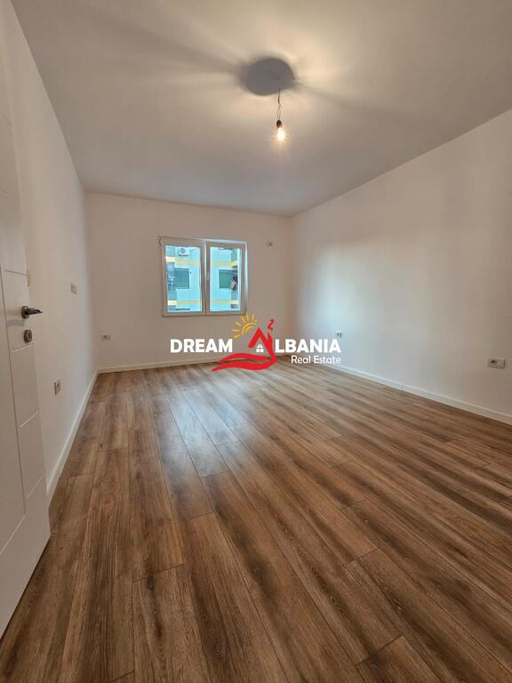 1+1 Apartment for Sale in the 21st of December Area, near Mozzaik in Tirana (ID 4119416)
