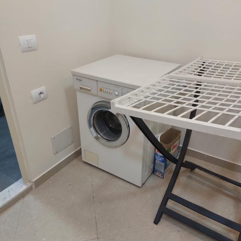 A studio apartment is for rent in a 4-story villa located on the first floor, it is in very good condition.