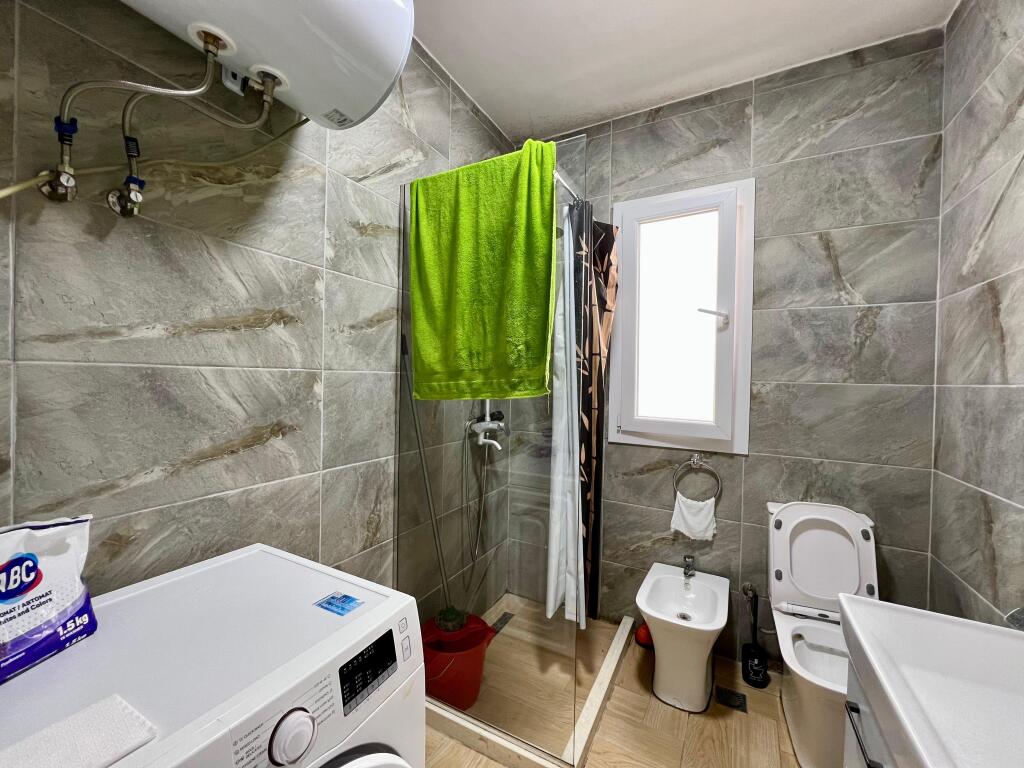 Rent, Apartment 2+1 "21 Dhjetori", Tirana.