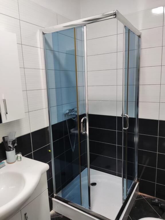 Apartament 2+1 me qira ne Astir
