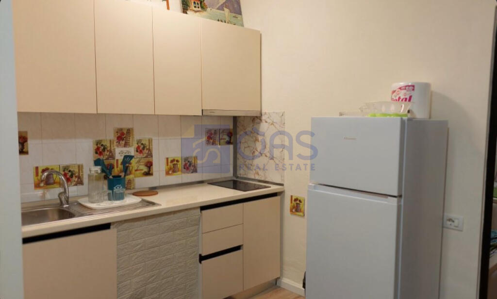 For rent 1+1 apartment in Myslym Shyr, Tirana
