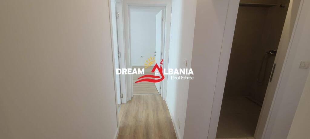 1+1 Apartment for Sale in the 21st of December Area, near Mozzaik in Tirana (ID 4119416)